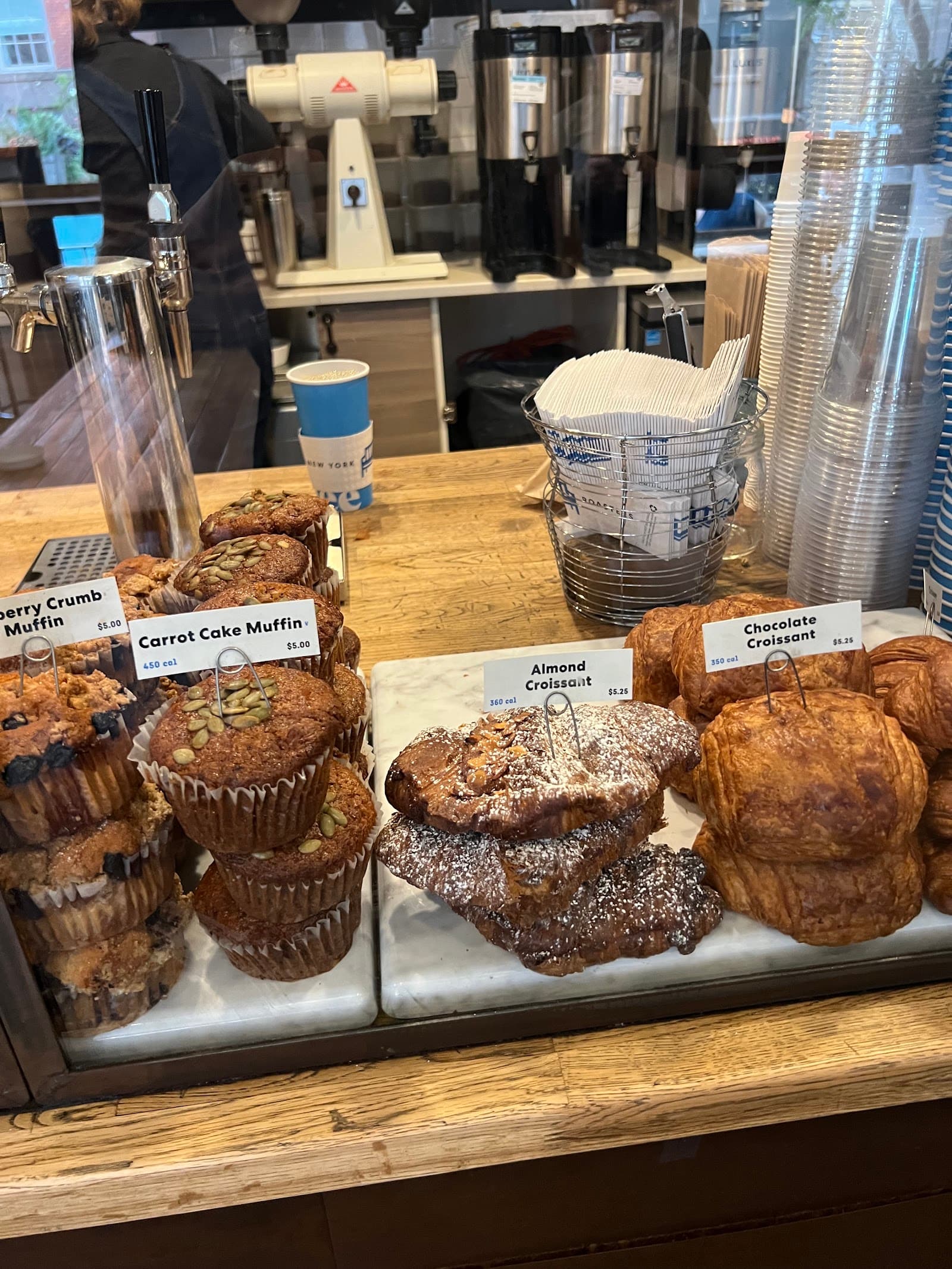 Joe Coffee Company: Waverly specialty coffee shop in New York - photo 7