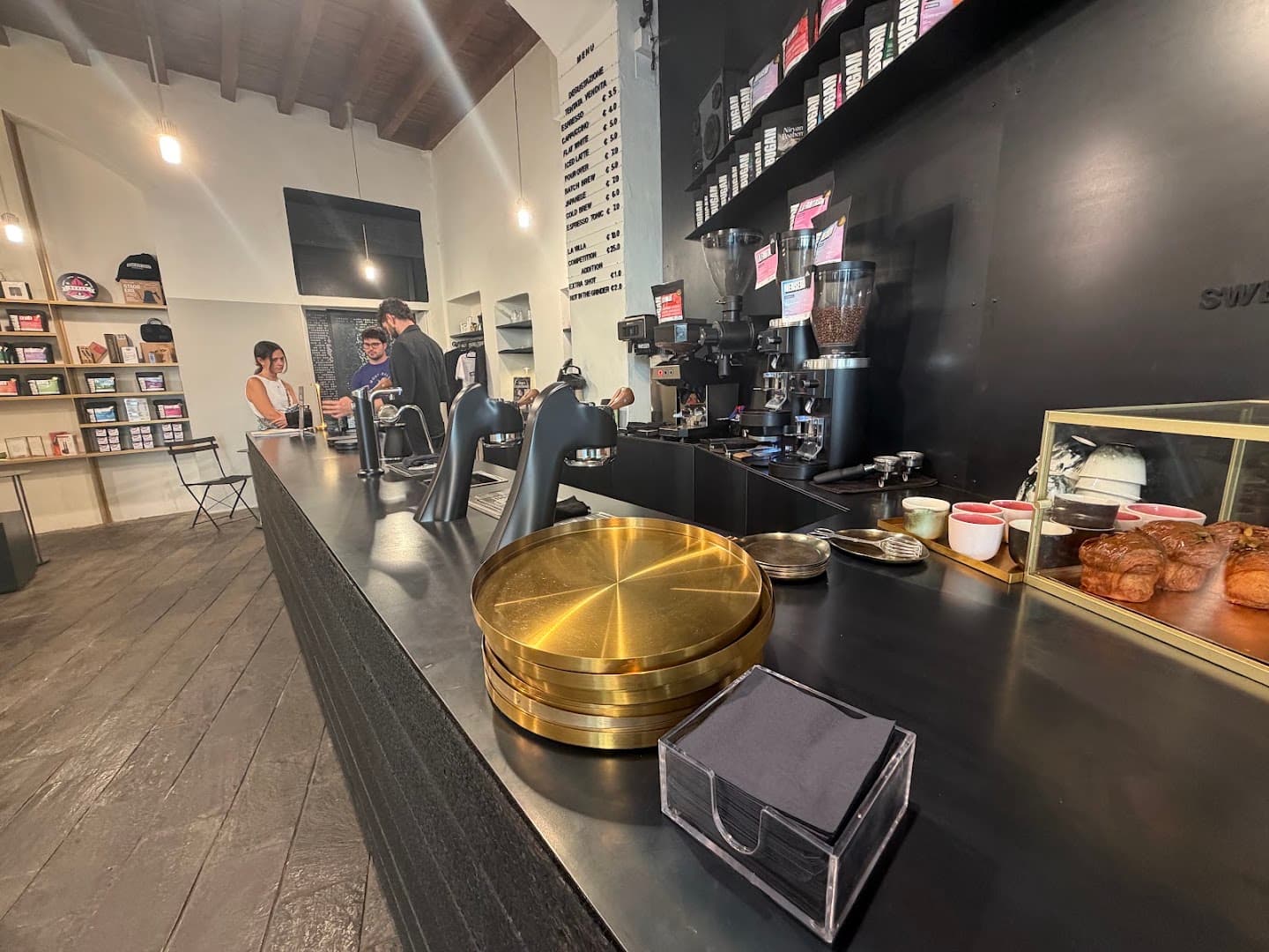 Bugan Coffee Lab - Via Vigevano - Milano - specialty coffee shop in Milan