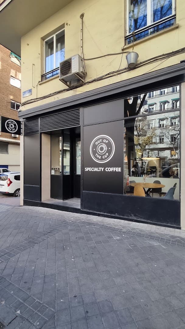 Black Poplar Espresso - specialty coffee shop in Madrid
