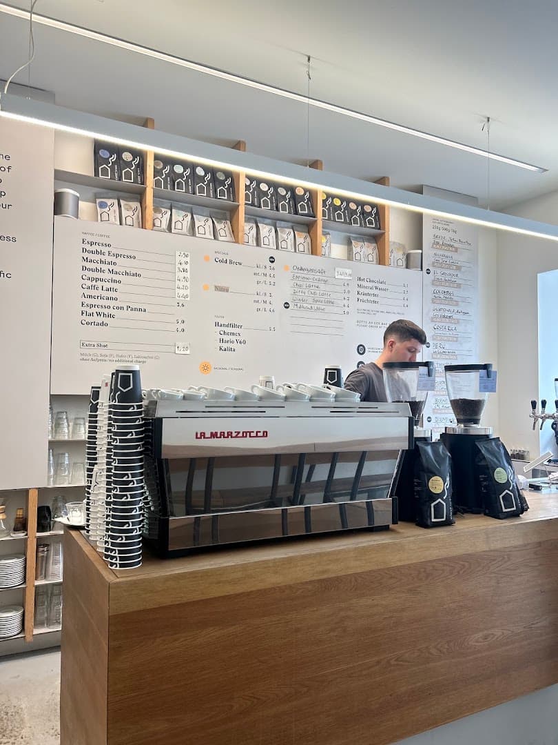 Caffè a Casa - specialty coffee shop in Vienna