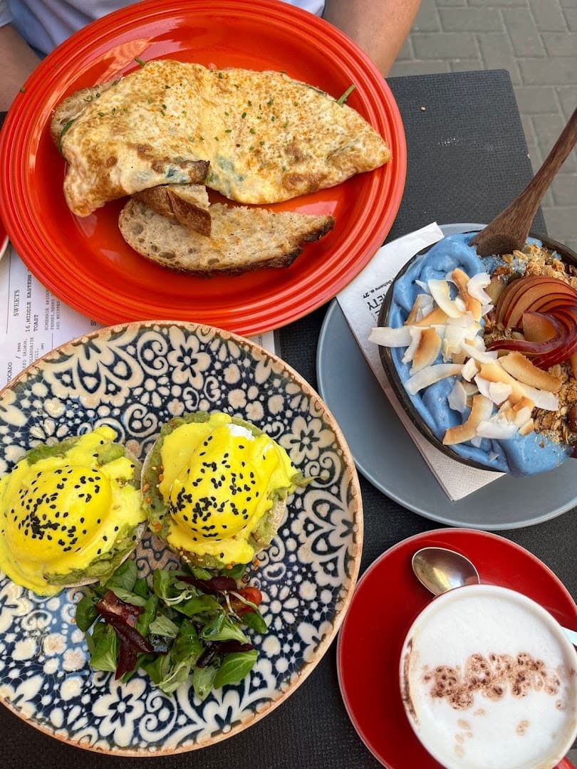 London Coffee Society specialty coffee shop in Budapest - photo 9