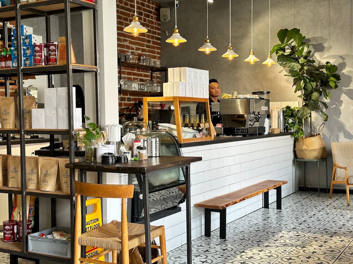 ô-mai Coffee & Brunch - specialty coffee shop in Prague