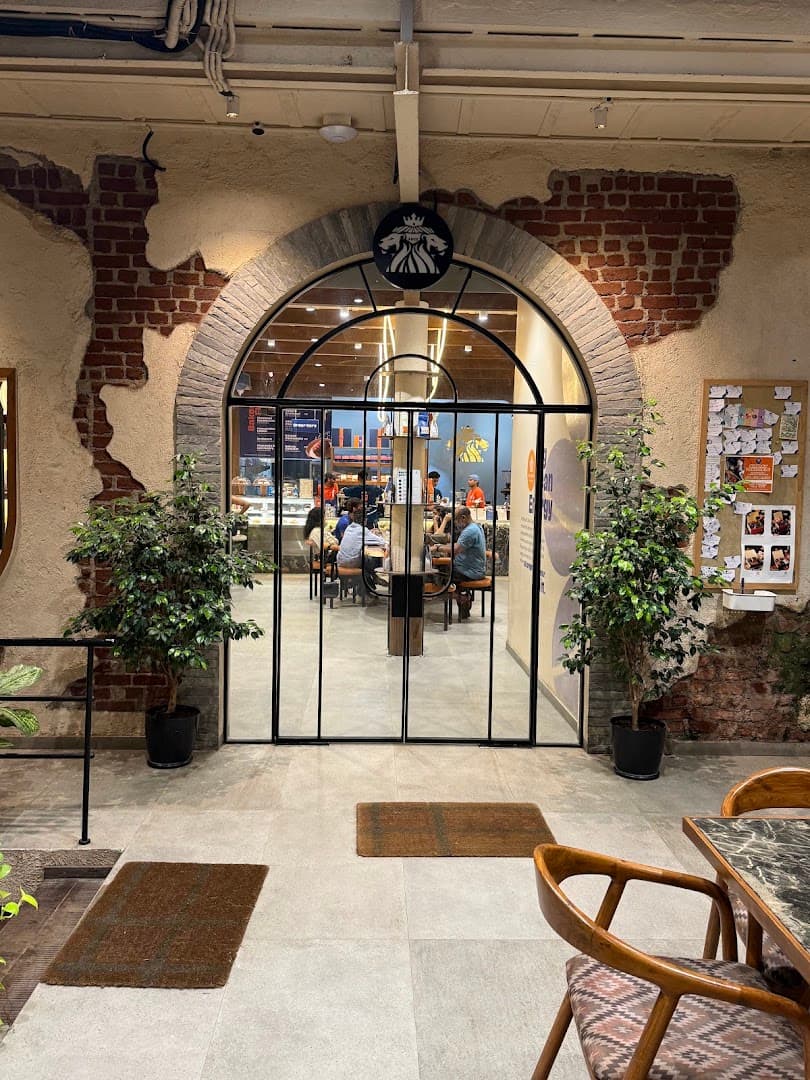 Silk Road Coffee Company Experience Center - specialty coffee shop in Mumbai