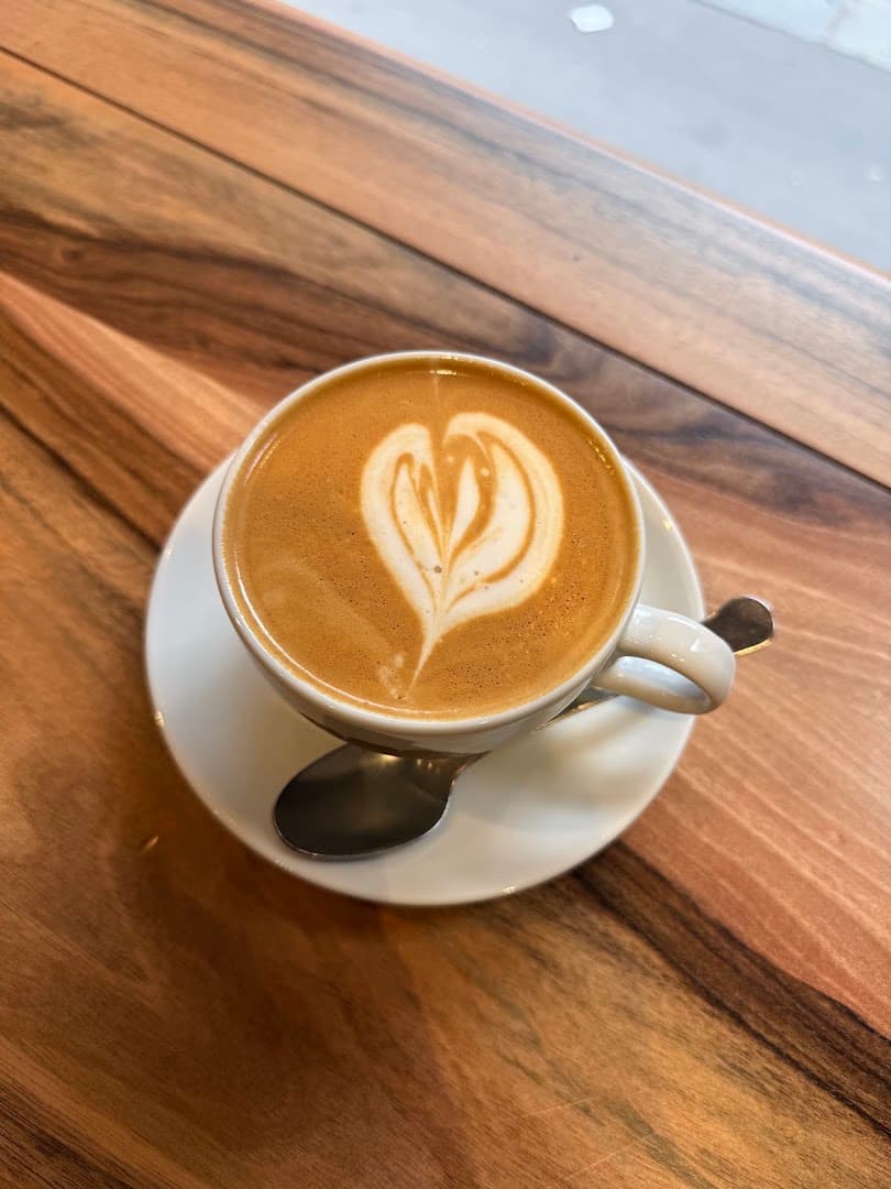 Terre de Cafe - specialty coffee shop in Paris