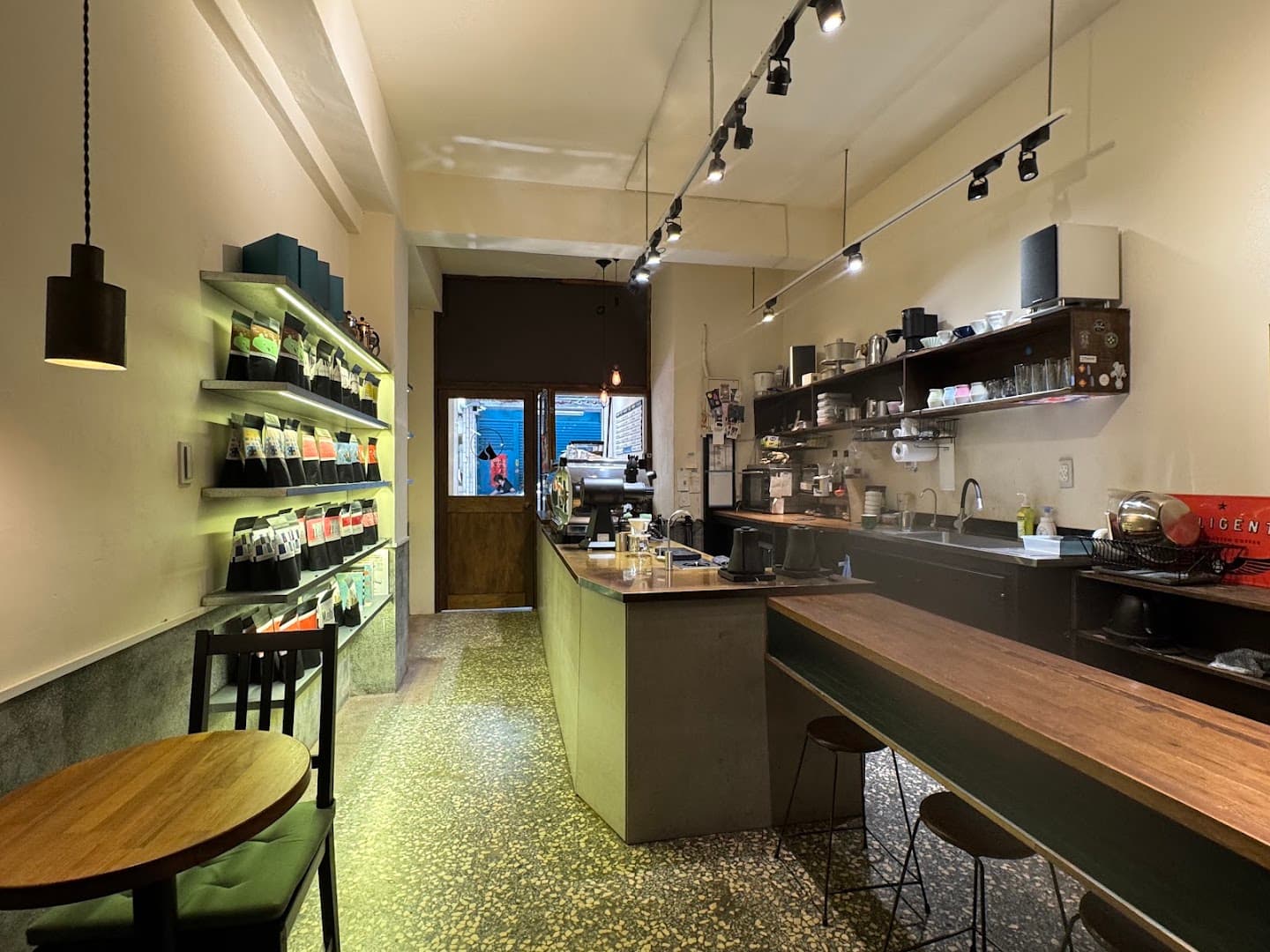 西當・普里斯︱自家焙煎咖啡店 Sit Down Plz Coffee Roasting - specialty coffee shop in Taipei