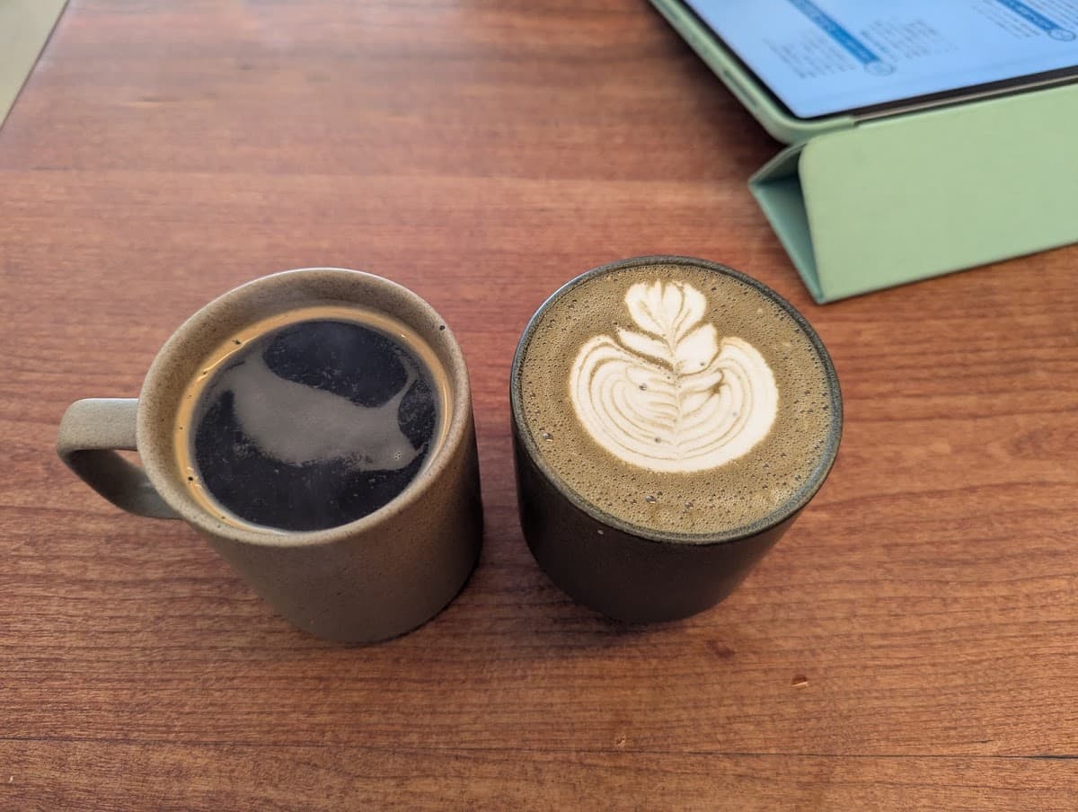 Slo Coffee Fraser St. specialty coffee shop in Vancouver - photo 4