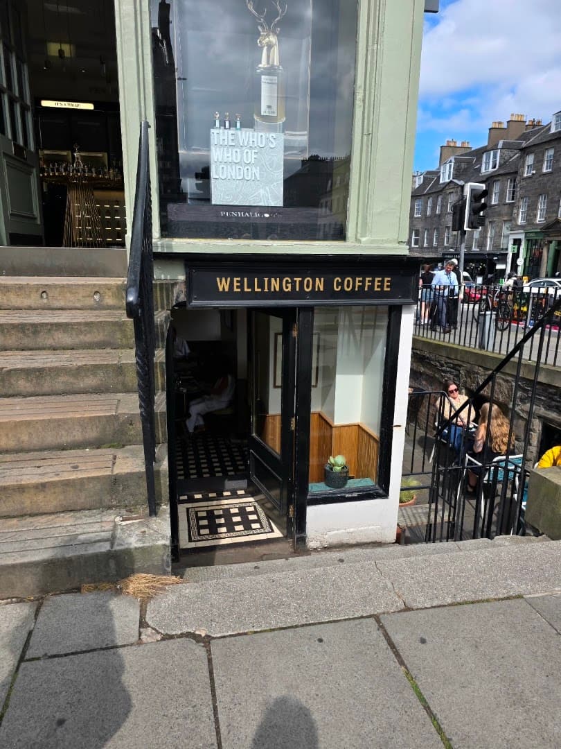 Storefront of Wellington Coffee, specialty coffee shop in Edinburgh