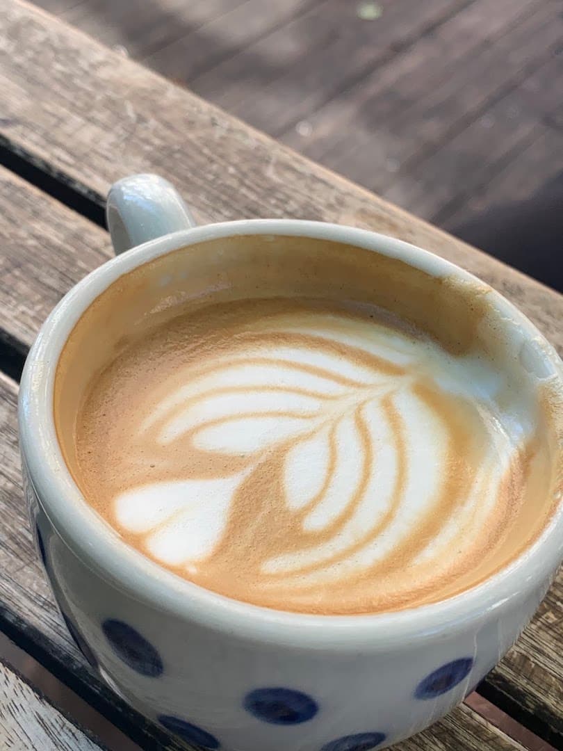 mamacoffee Londýnská - specialty coffee shop in Prague