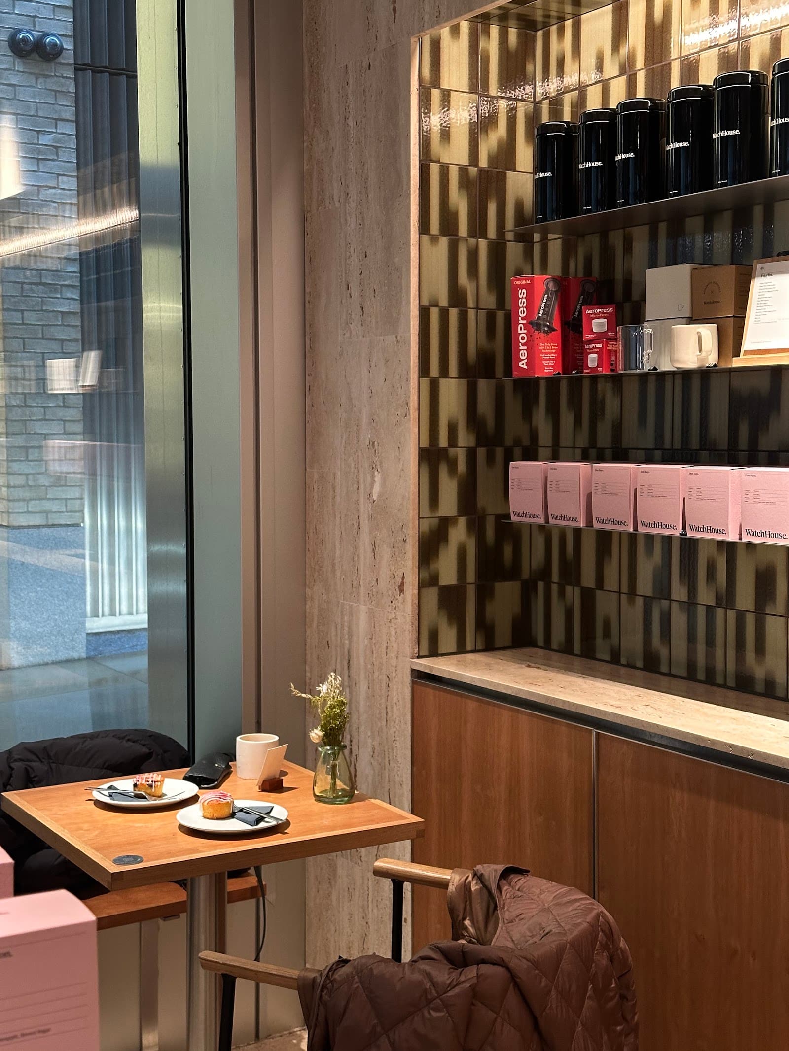 WatchHouse Hanover specialty coffee shop in London - photo 12