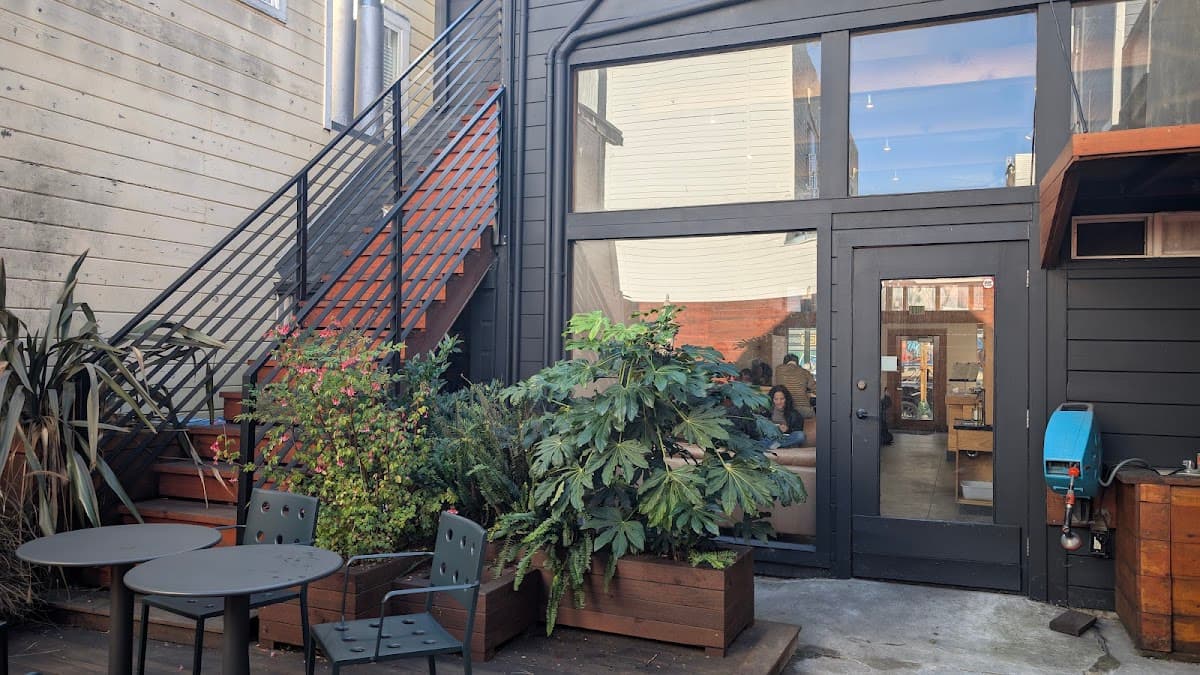 Haus Coffee specialty coffee shop in San Francisco - photo 6