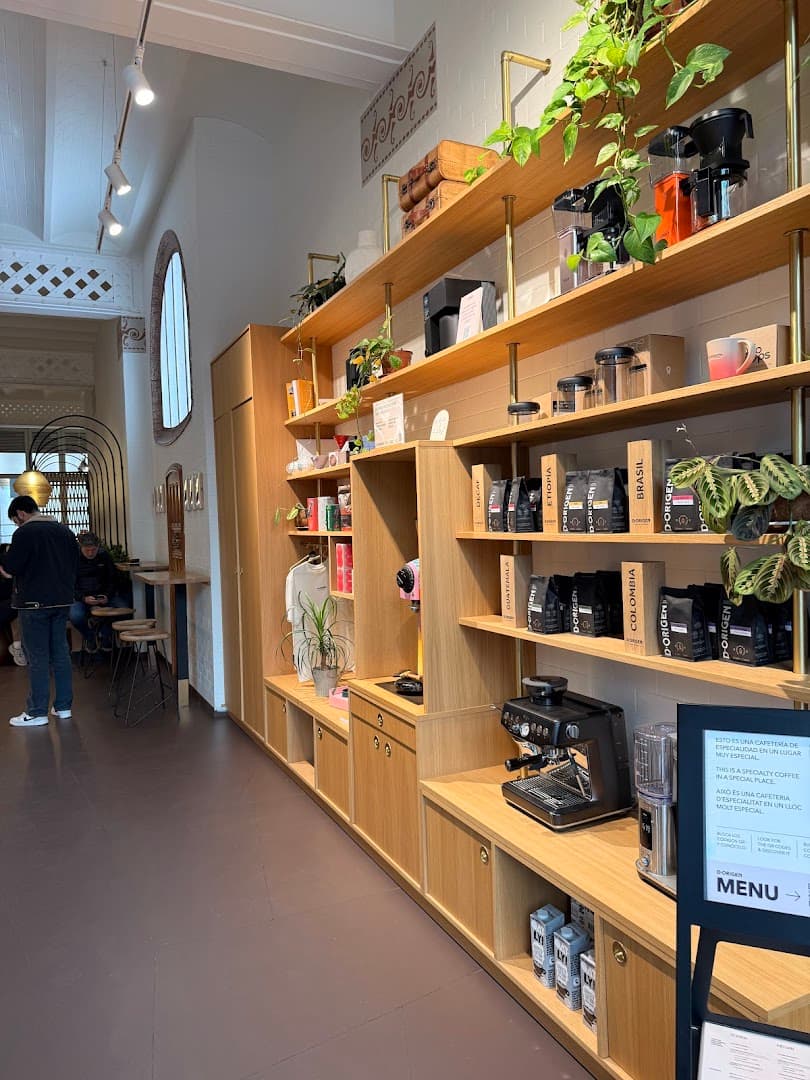 D Origen Coffee Roasters specialty coffee shop in Barcelona - photo 11