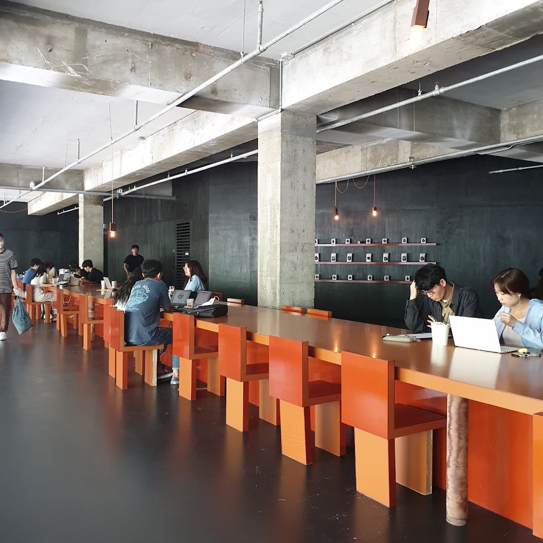 Anthracite Coffee Yeonhui — specialty coffee in Seoul