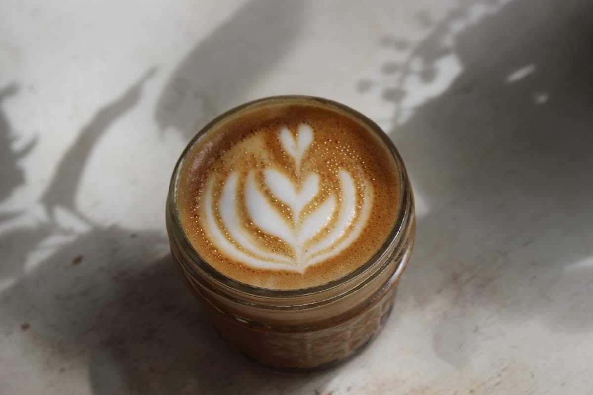 Courier Coffee specialty coffee shop in Portland - photo 3