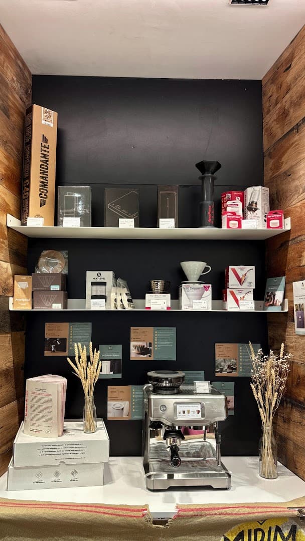 Coutume x Julhès Paris | Torréfacteur | Coffee shop - specialty coffee shop in Paris