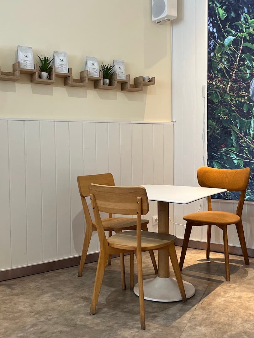 Daisuke Kolosy - specialty coffee shop in Budapest