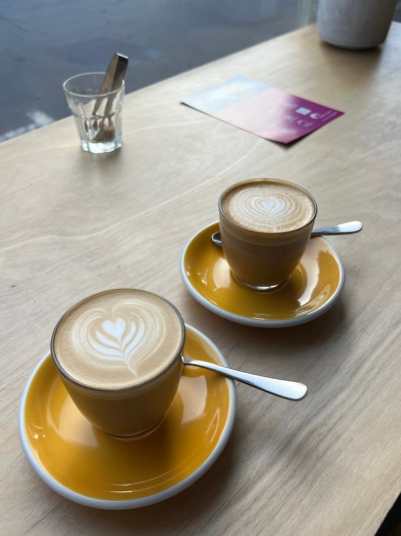 Mr Eion Coffee Roaster - specialty coffee shop in Edinburgh