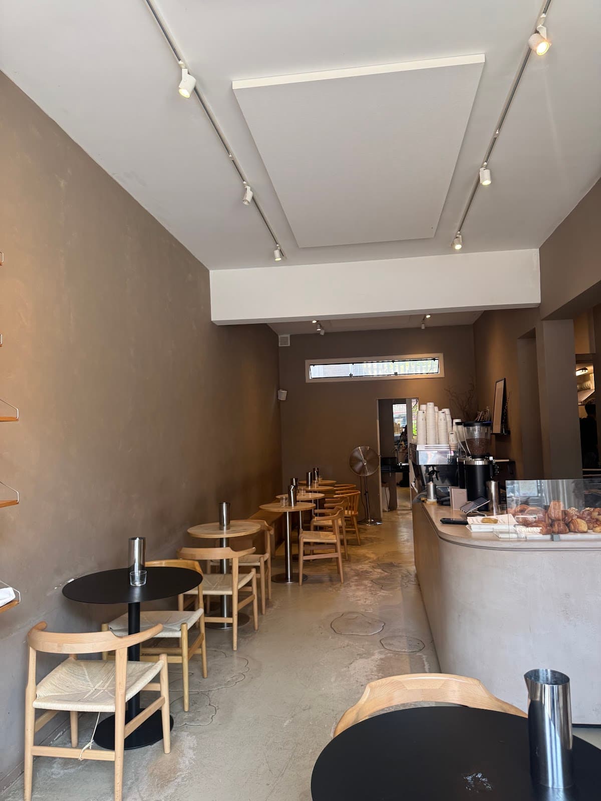 Uncommon Cafe - specialty coffee shop in Amsterdam