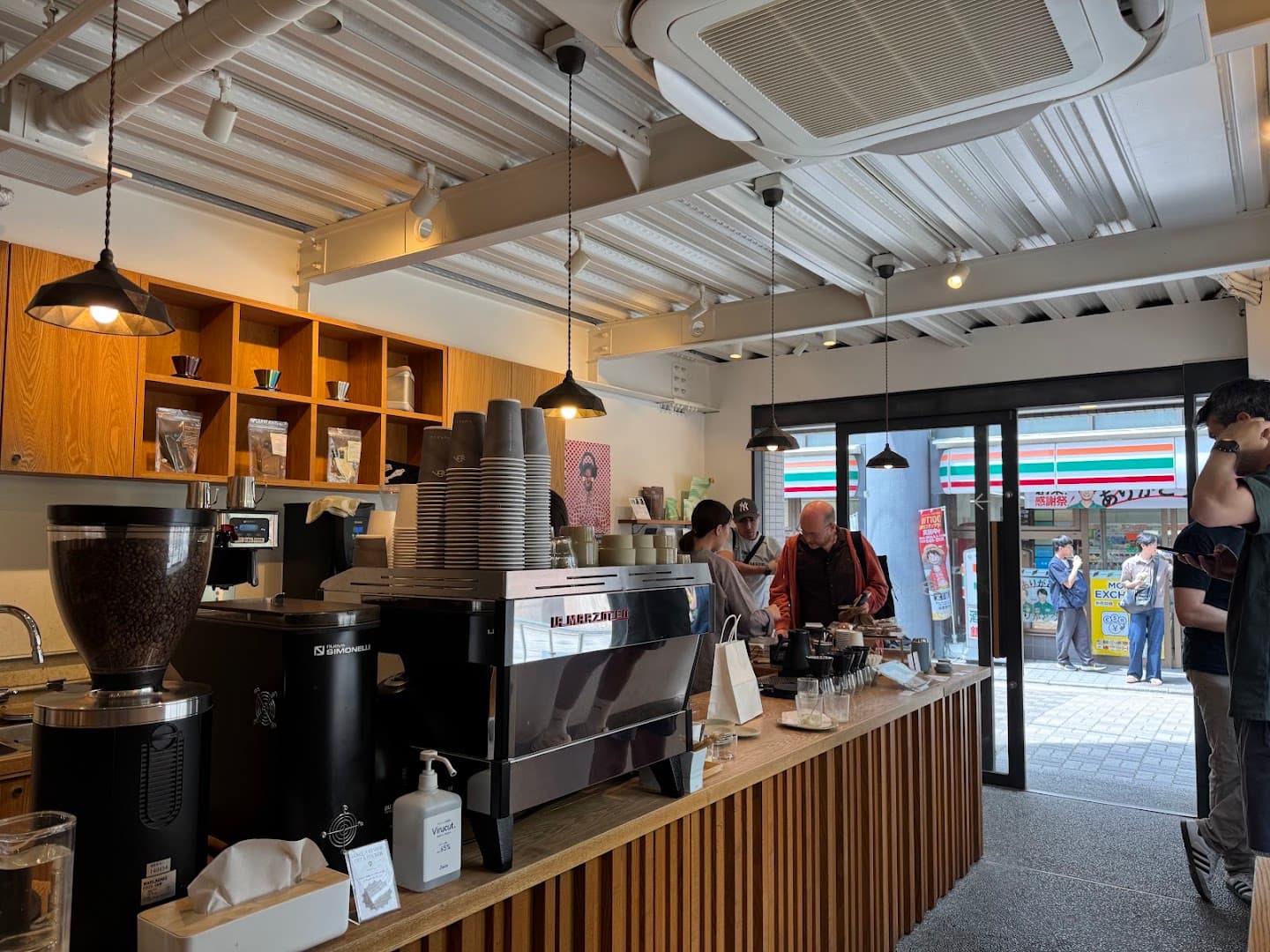 Kurasu Kyoto Stand - specialty coffee shop in Kyoto