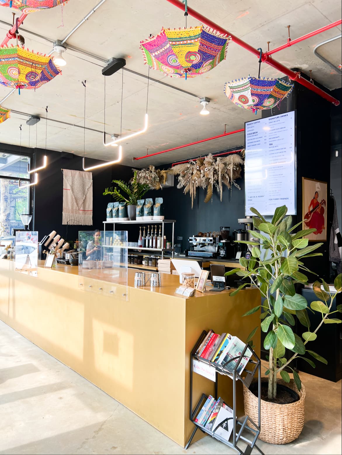 Hidden Grounds Chai & Coffee House - specialty coffee shop in Williamsburg