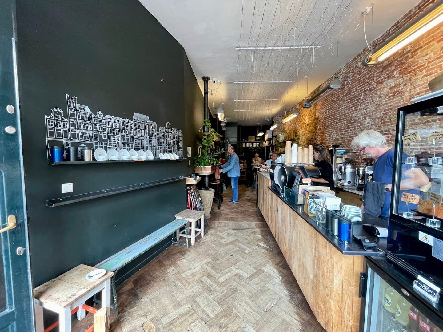 Caffè il Momento - specialty coffee shop in Amsterdam