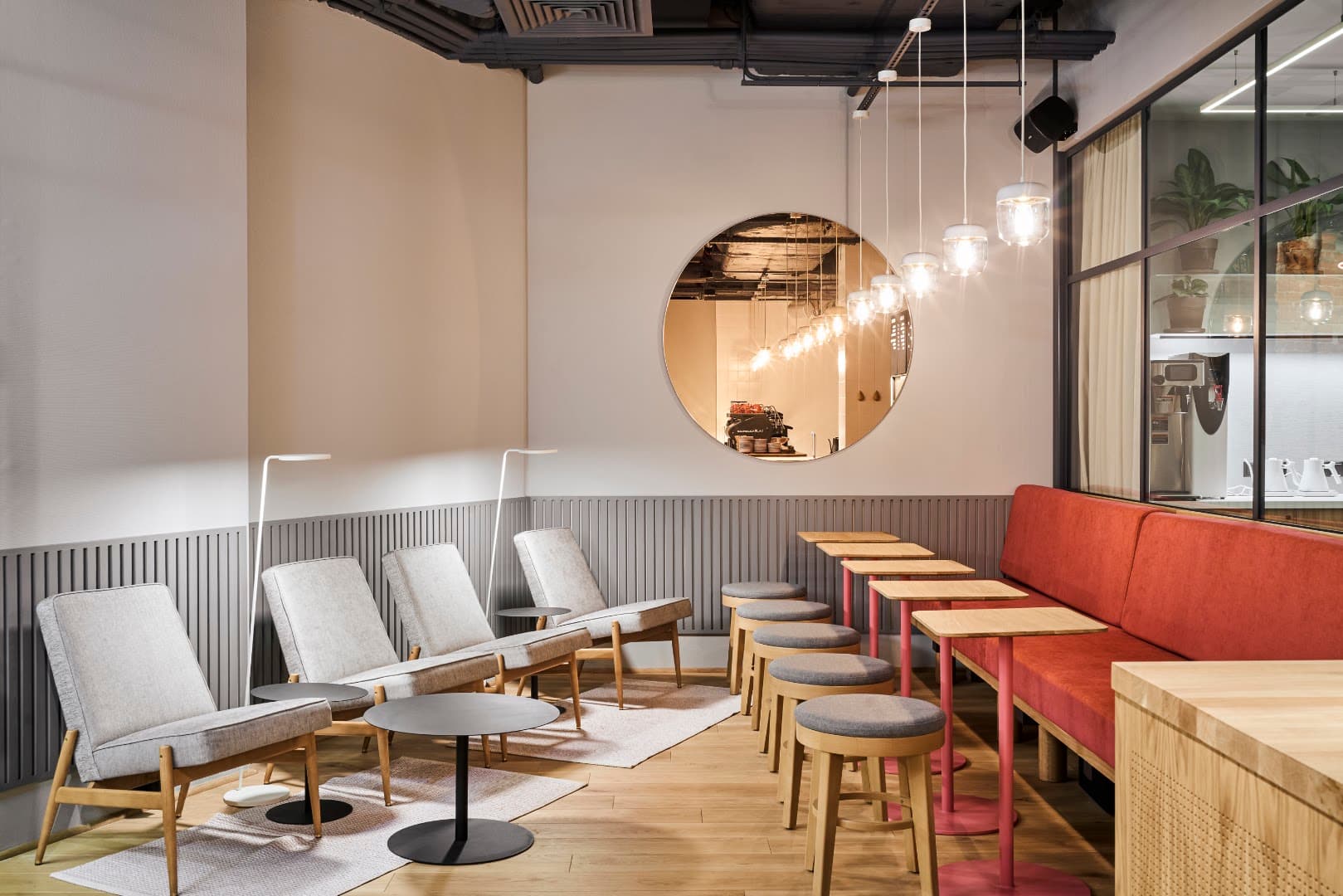 Coffeedesk Kawiarnia Próżna - specialty coffee shop in Warsaw