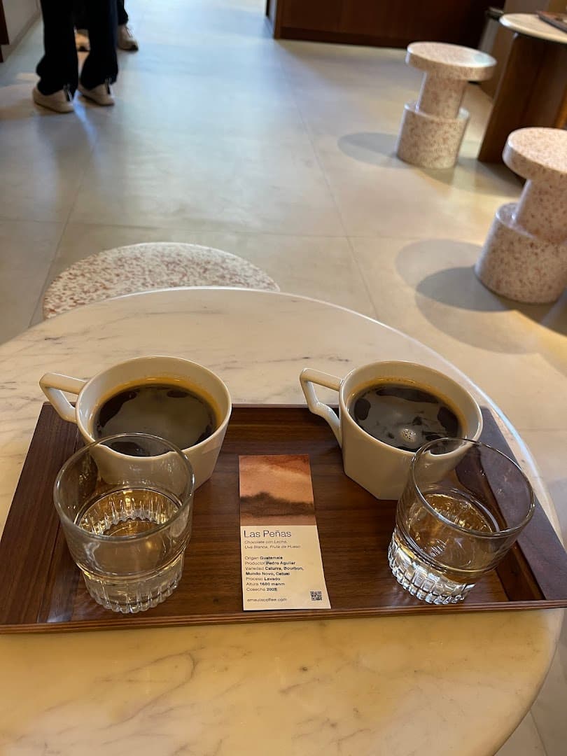 Amauta Coffee Bar: Travessera de Gràcia specialty coffee shop in Barcelona - photo 15