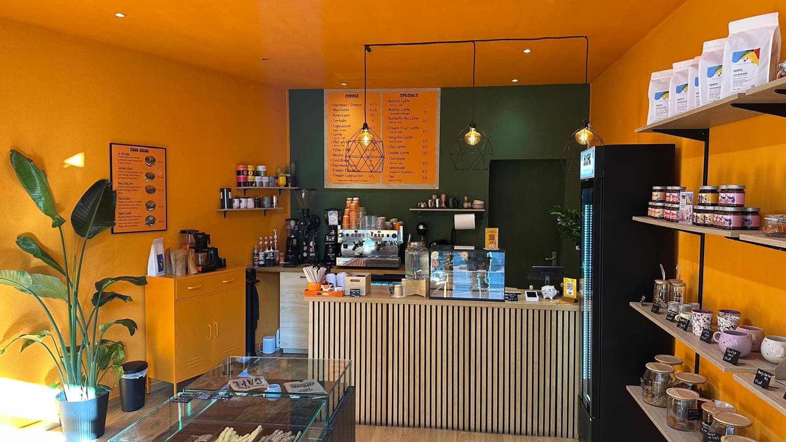 Hype specialty coffee & good vibes - specialty coffee shop in Kreis 6