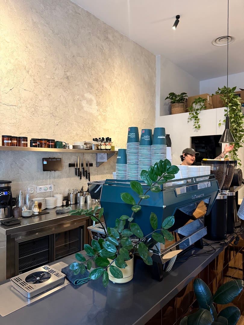 Ambu Coffee Nuñez | Specialty Coffee Shop - specialty coffee shop in Madrid