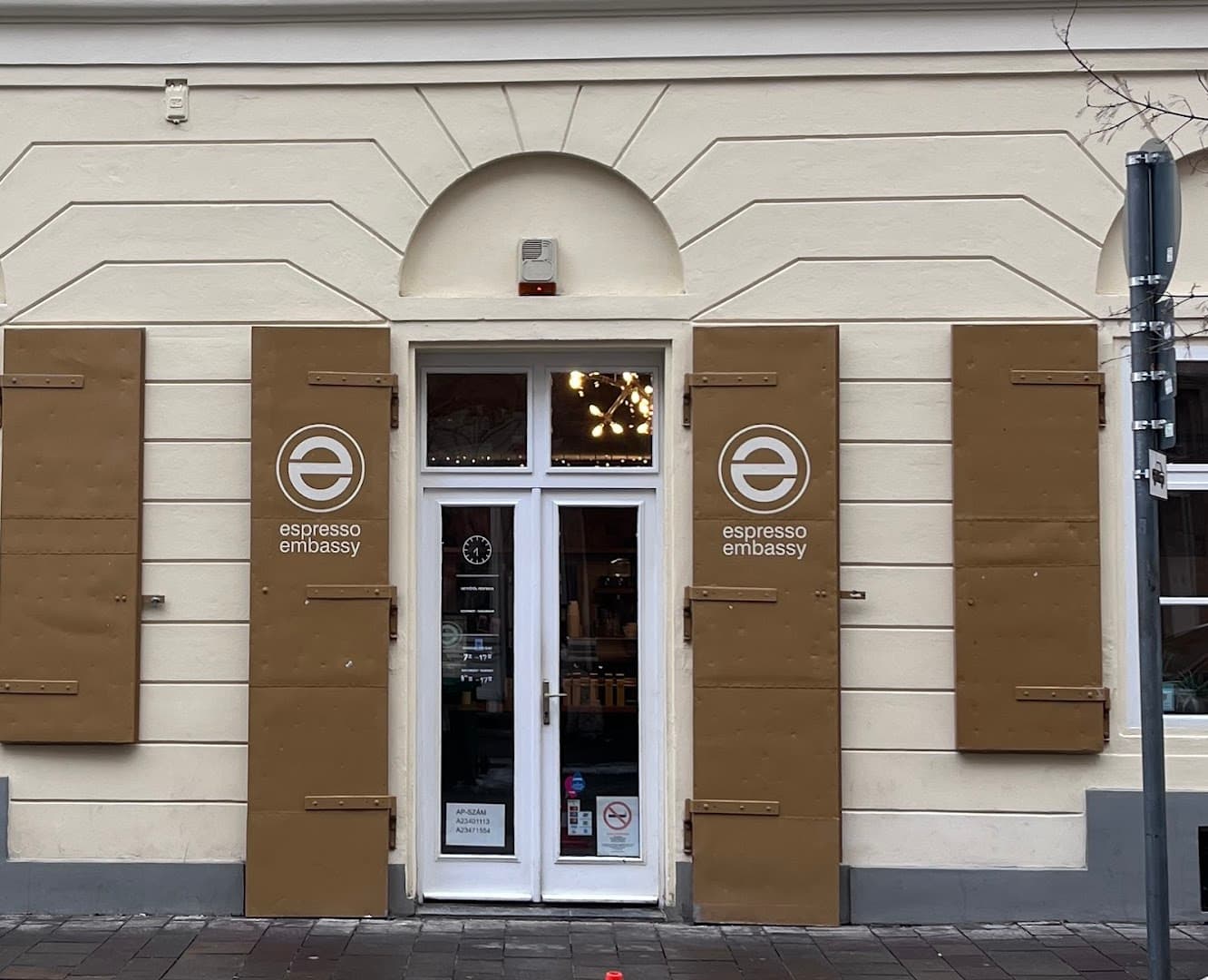 espresso embassy specialty coffee shop in Budapest - photo 5