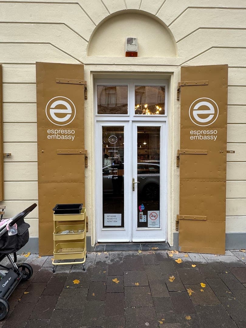 espresso embassy specialty coffee shop in Budapest - photo 7