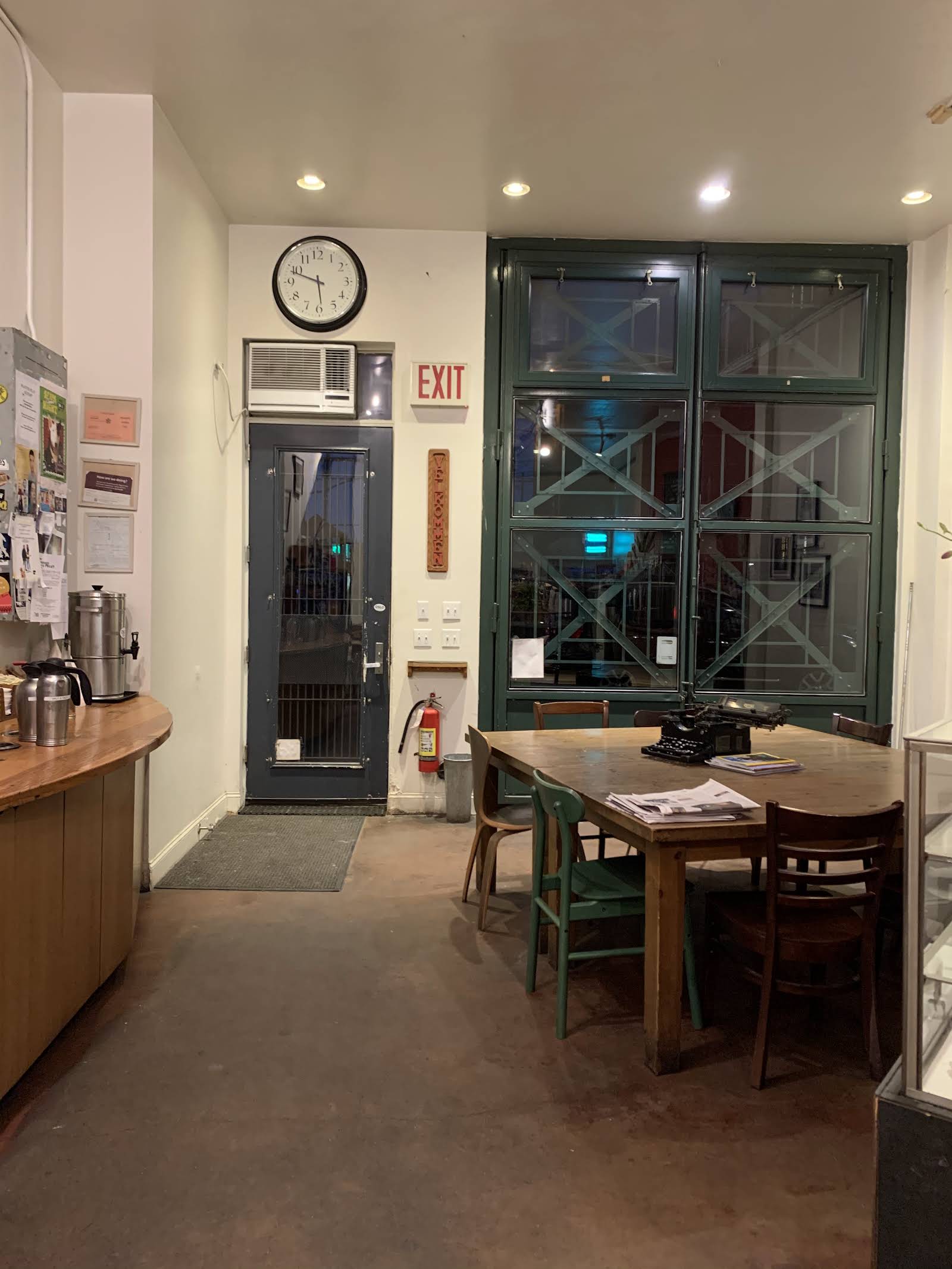 Oslo Coffee Roasters - specialty coffee shop in Williamsburg