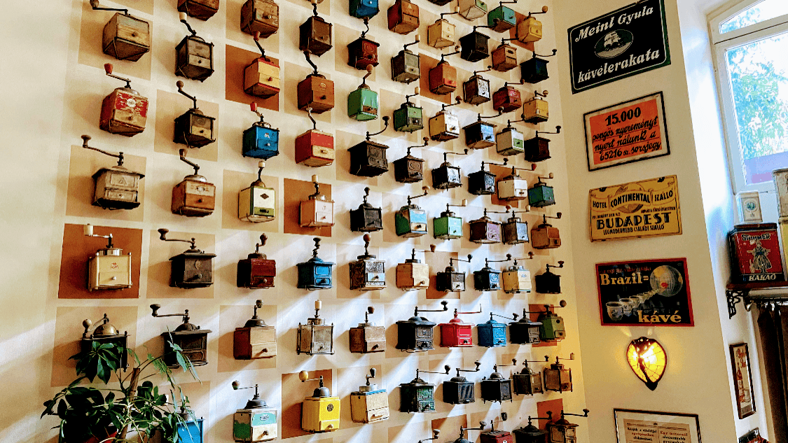Csészényi Café and Coffee Bean Roaster - specialty coffee shop in I. kerület
