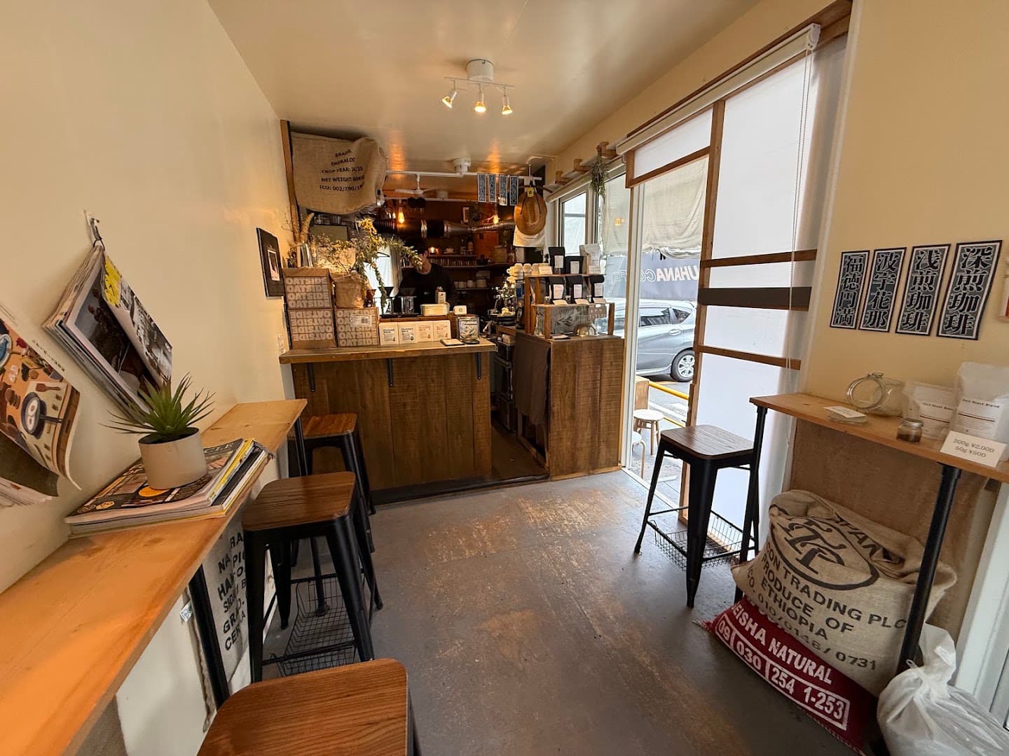 Pauhana Coffee — specialty coffee in Osaka