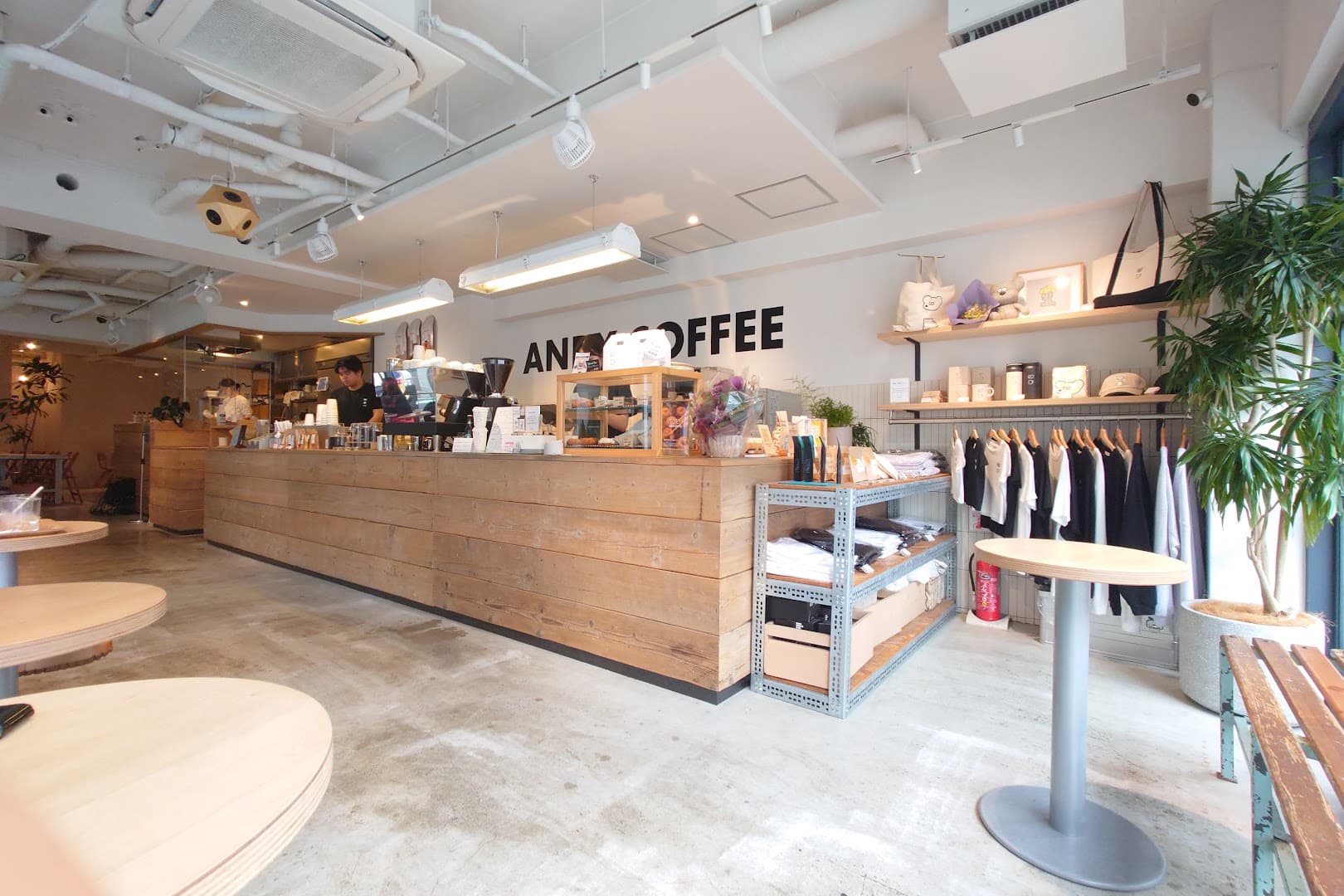 ANDY COFFEE - specialty coffee shop in Tokyo