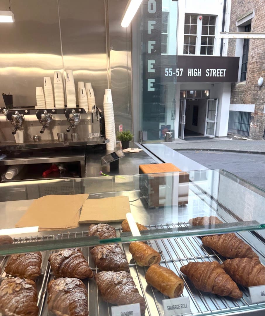 Receptionist Coffee - specialty coffee shop in Auckland