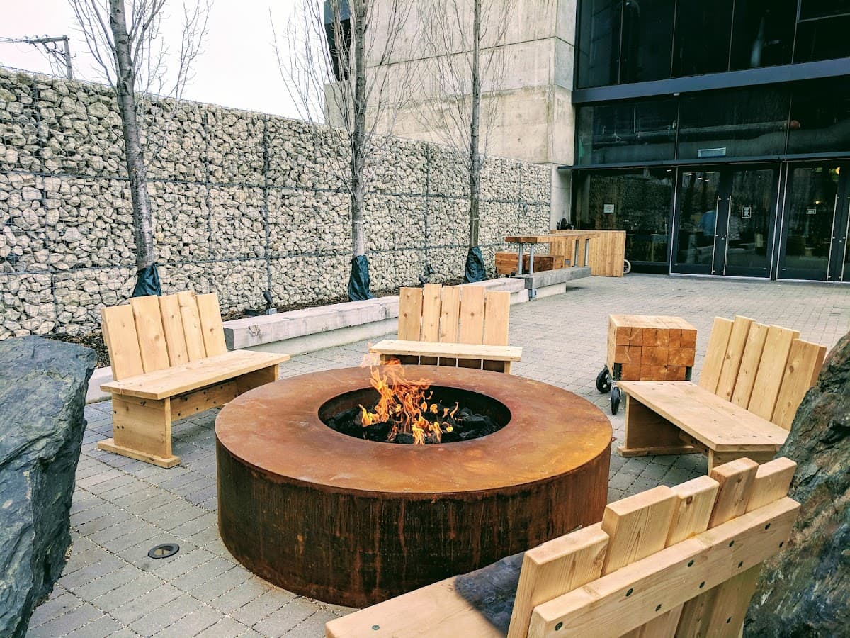 Colectivo Coffee Logan Square - specialty coffee shop in Logan Square