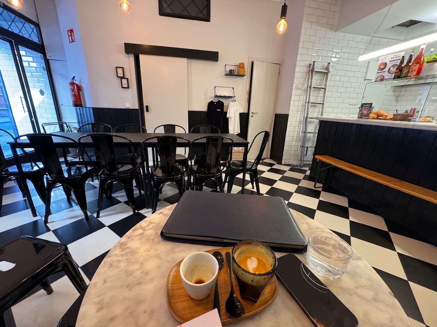 UNFLTRD Coffee specialty coffee shop in Madrid - photo 8