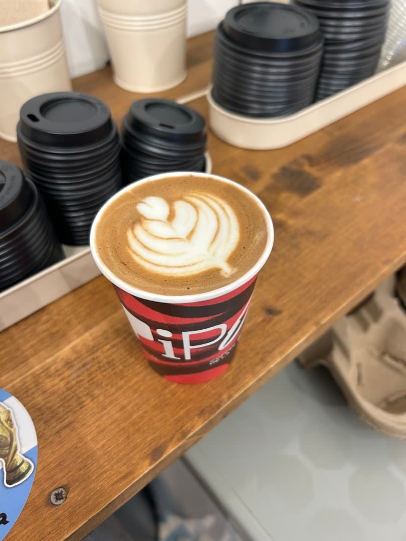 Pipol Coffee - specialty coffee shop in Ciutat Vella