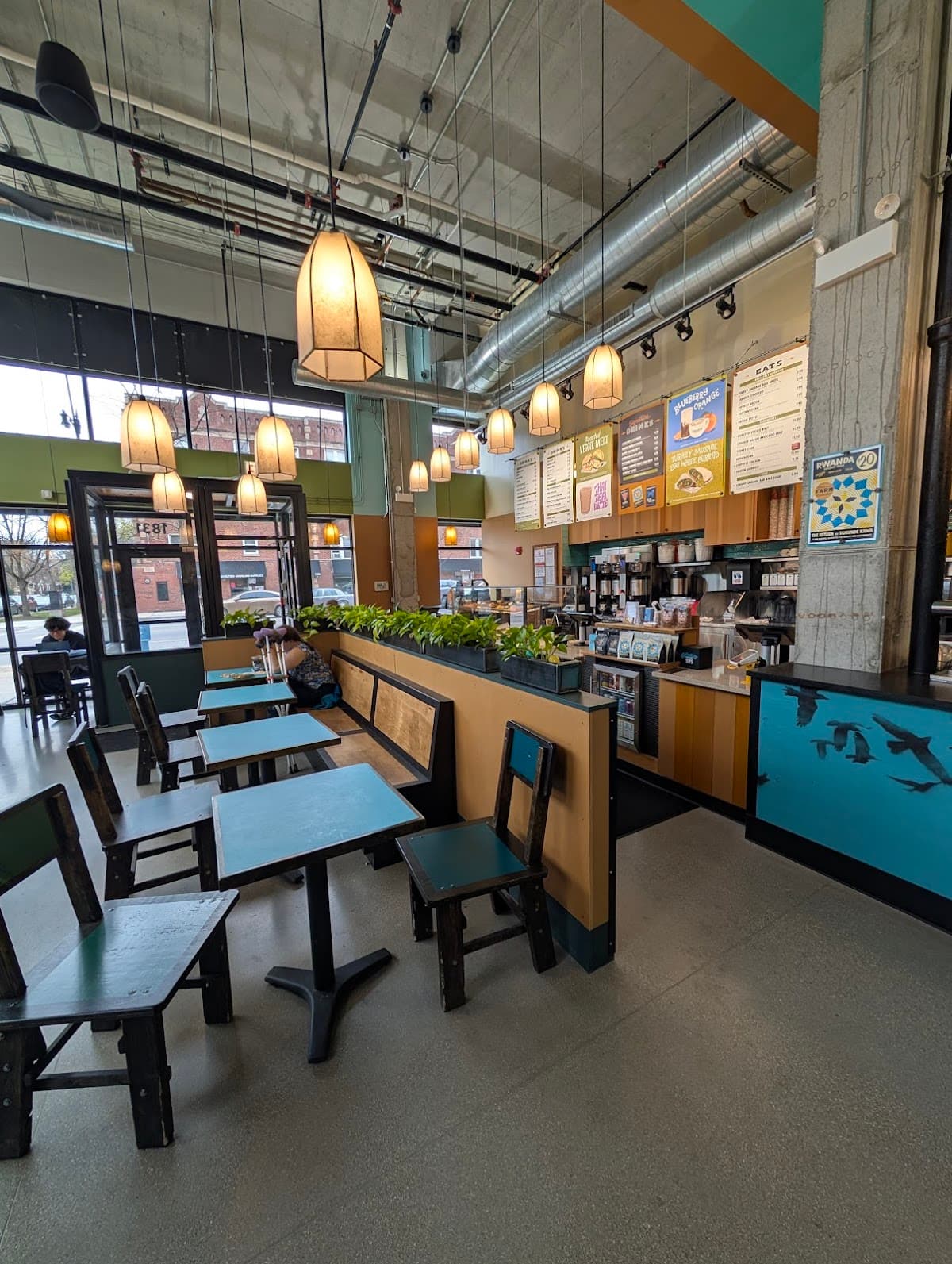 Colectivo Coffee Ravenswood specialty coffee shop in Chicago - photo 3