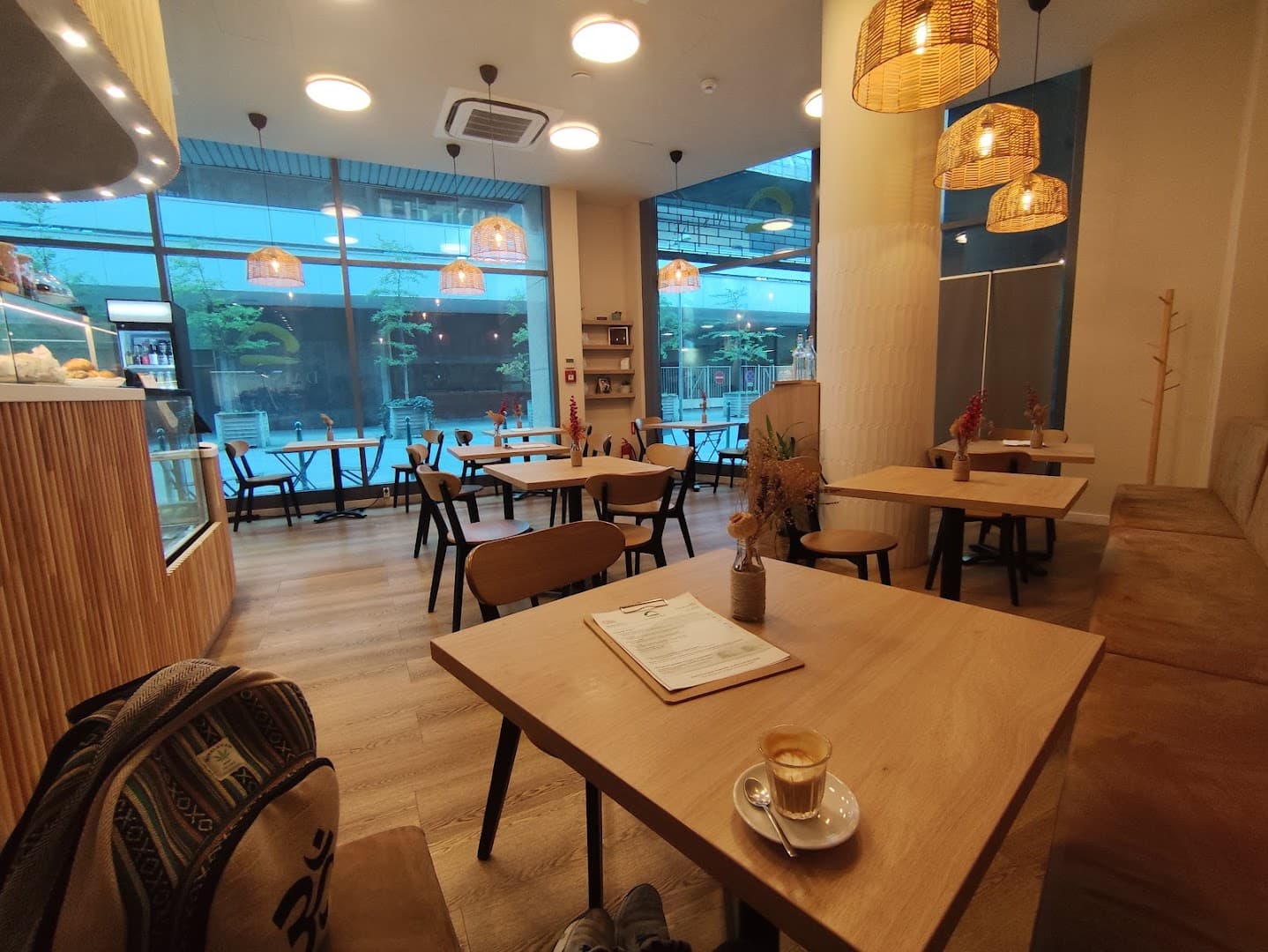 Daisuke Krisztina - specialty coffee shop in District I.