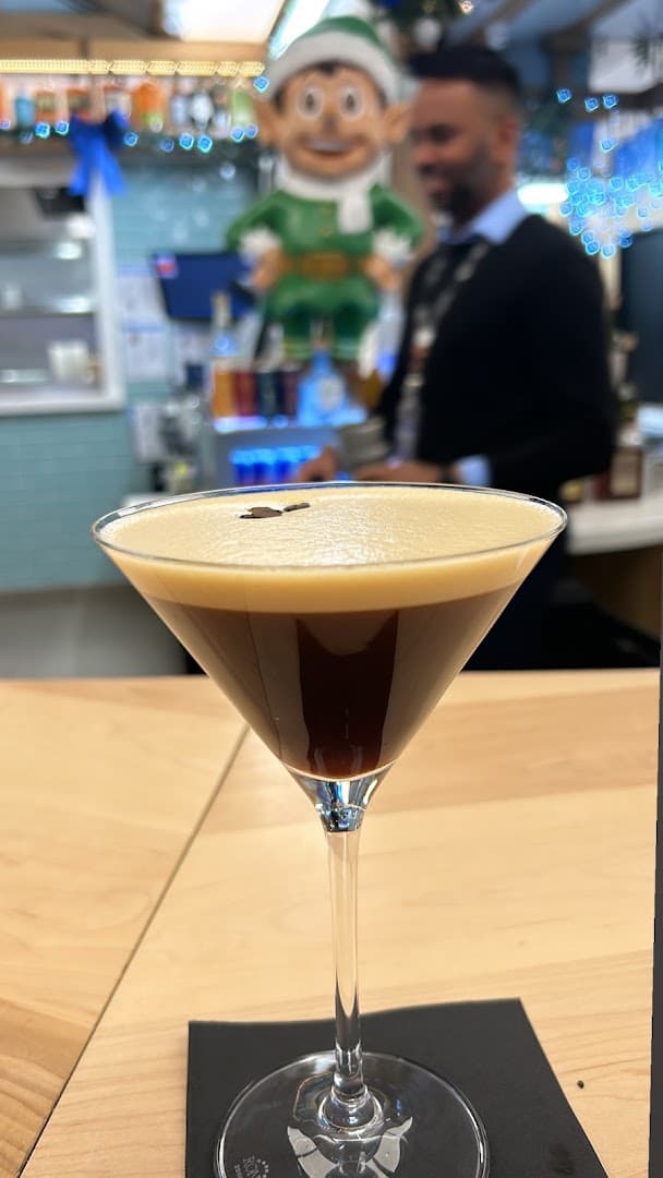 Bluestone Lane - specialty coffee shop in Newark Liberty International Airport