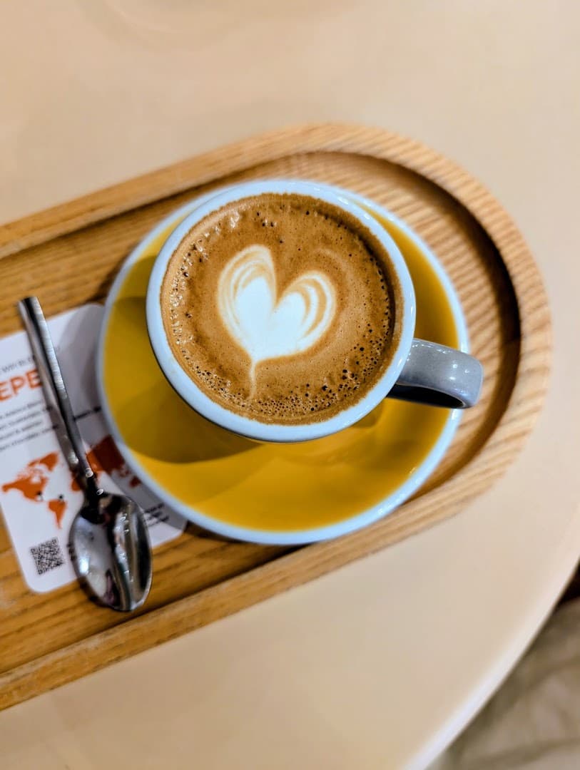 Café LIEBEN WIR Coffee Concept Store - specialty coffee shop in Vienna
