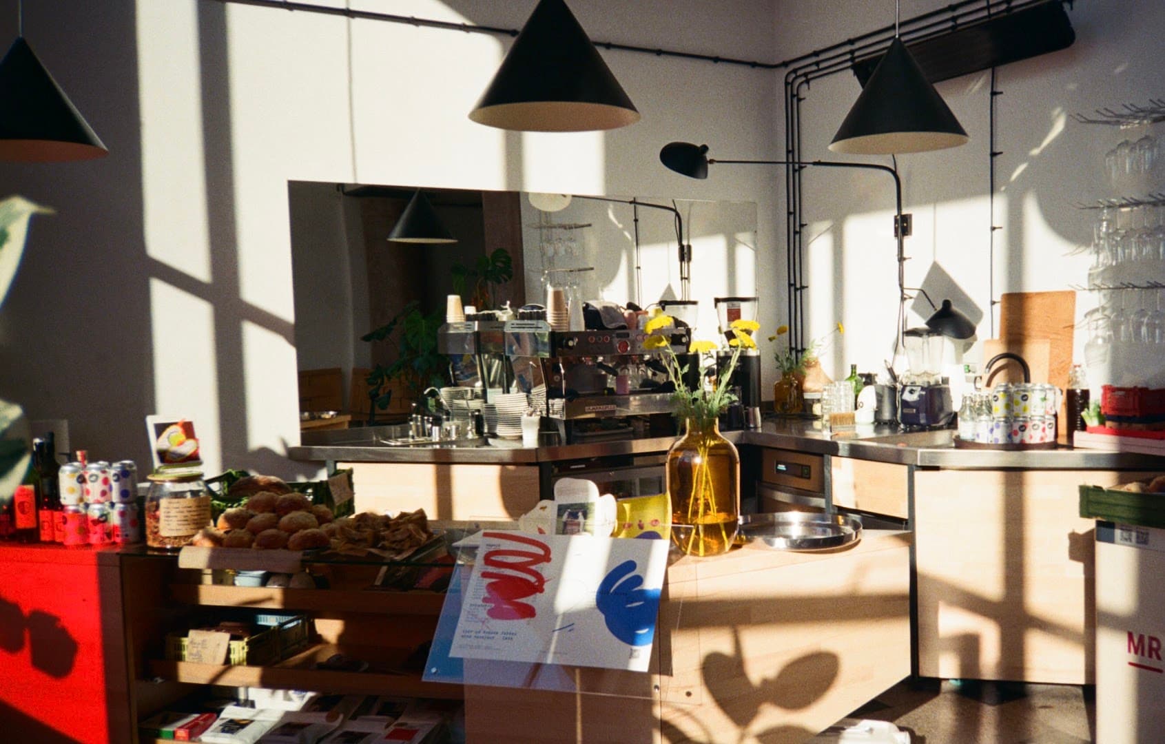 Trzy Kruki - specialty coffee shop in Praga