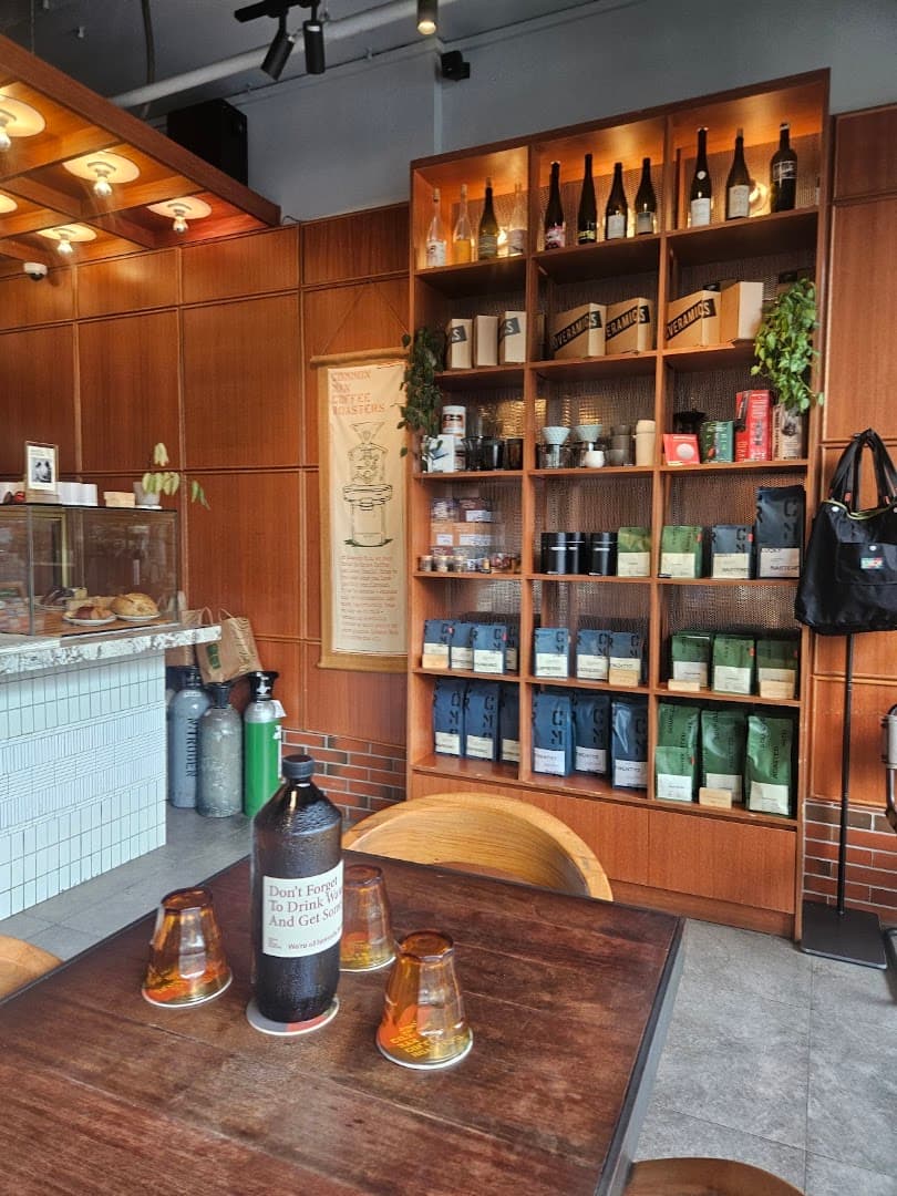 Common Man Coffee Roasters - Quayside Isle — specialty coffee in Singapore
