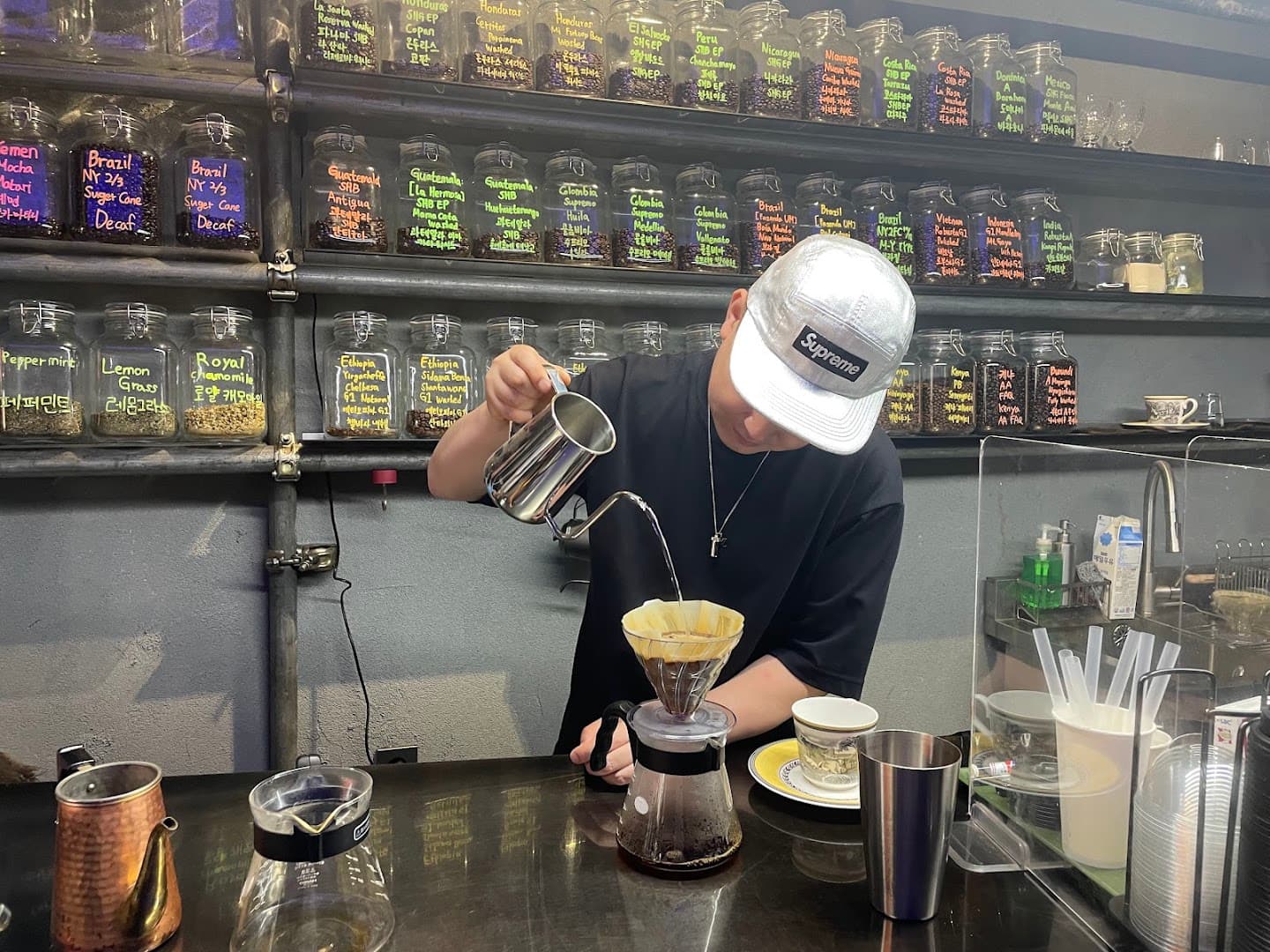 Coffee Roasters Bongneun Achim Co — specialty coffee in Seoul