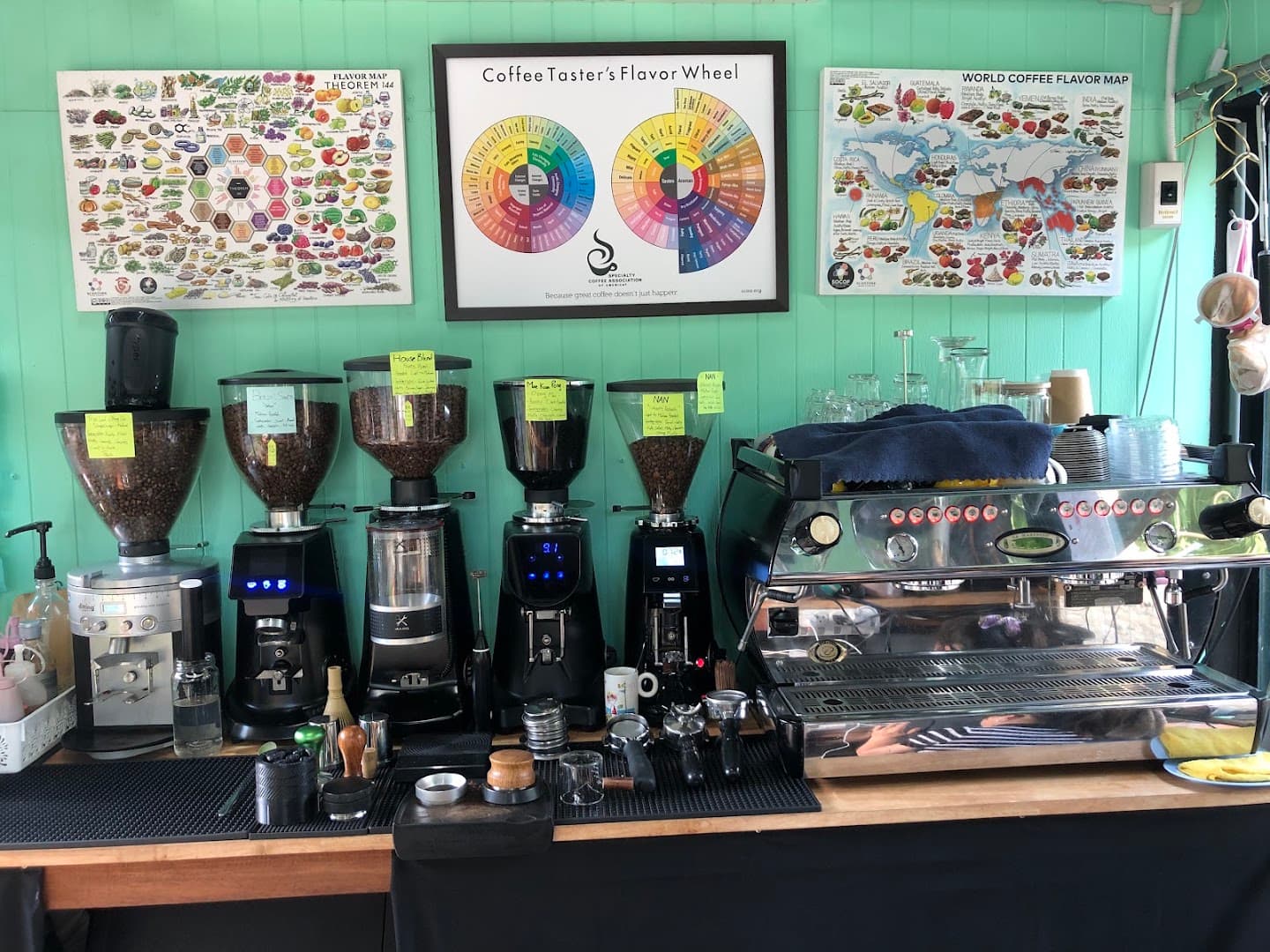 Character Coffee Roaster specialty coffee shop in Bangkok - photo 7