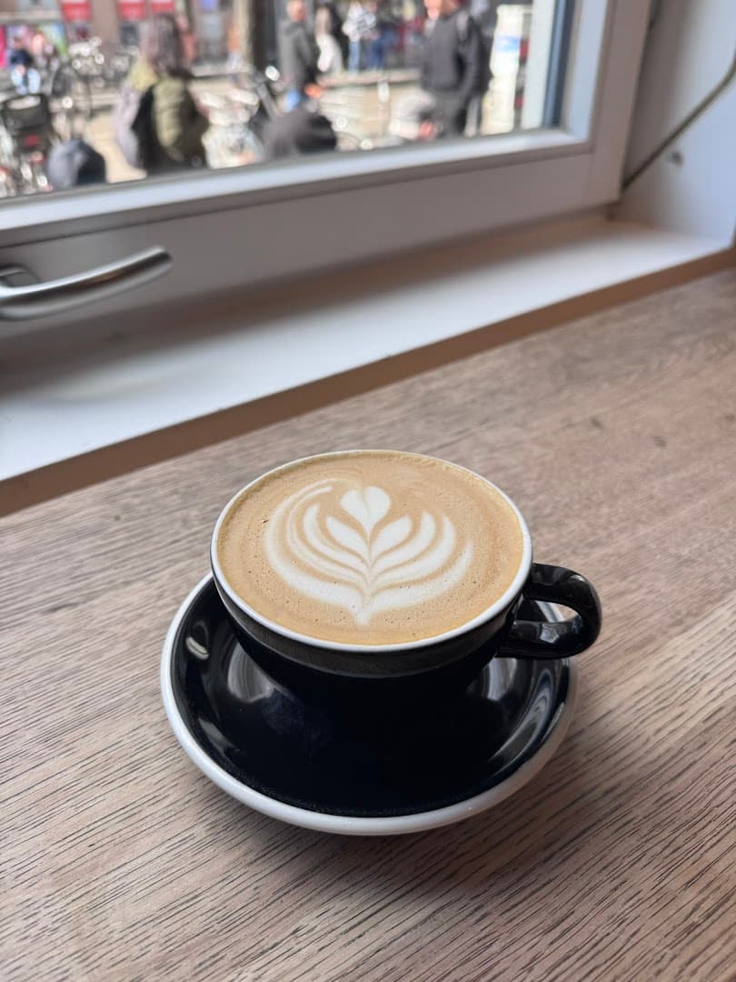 The Barn Café Rosenthaler Platz - specialty coffee shop in Mitte