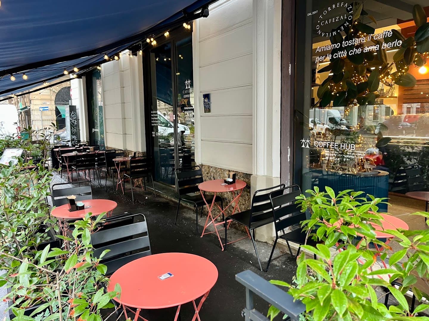 Storefront of Cafezal Brunch & Specialty Coffee Hub, specialty coffee shop in Milan