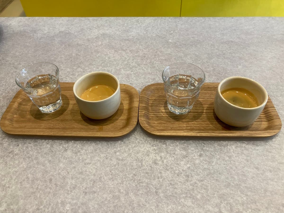 Kafi specialty coffee shop in London - photo 7