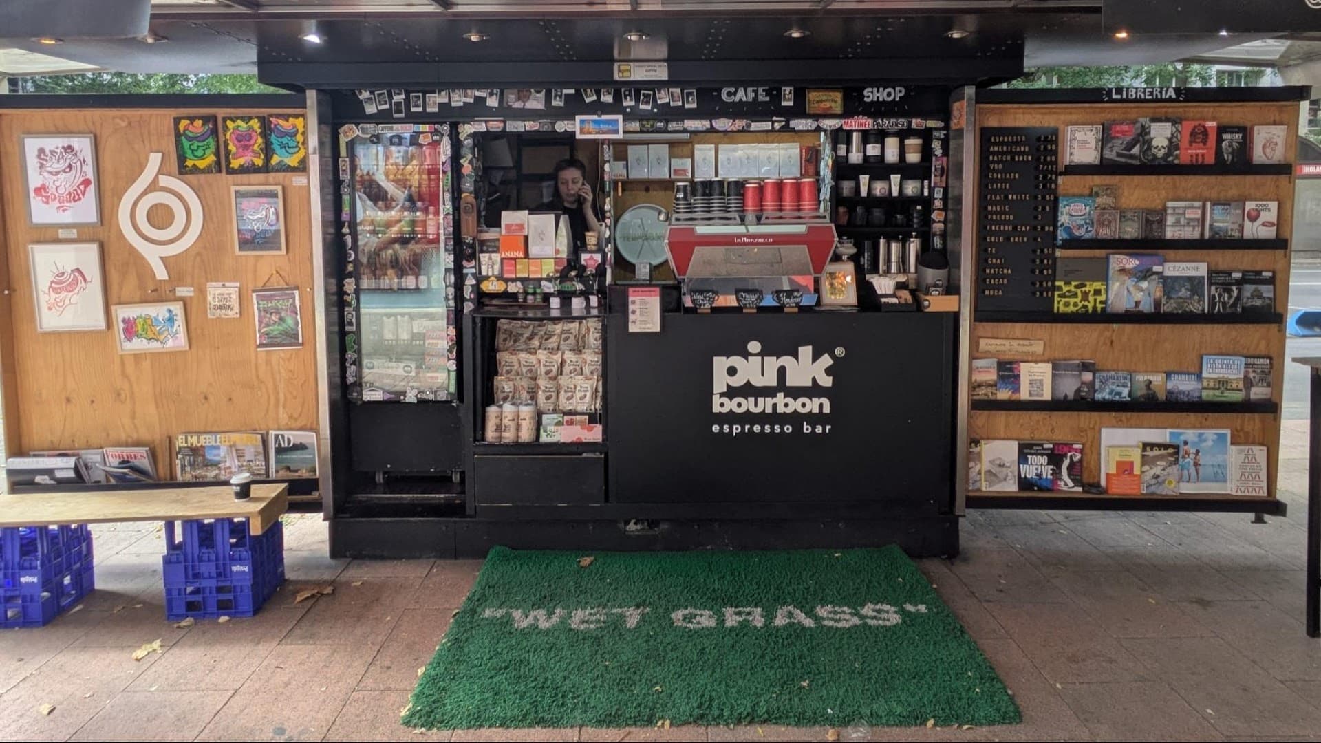 Pink Bourbon - Espresso Bar | Specialty Coffee specialty coffee shop in Madrid - photo 8
